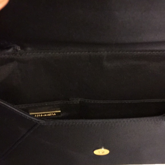 BCBGMAXAZRIA Envelope Clutch - Picture 4 of 8